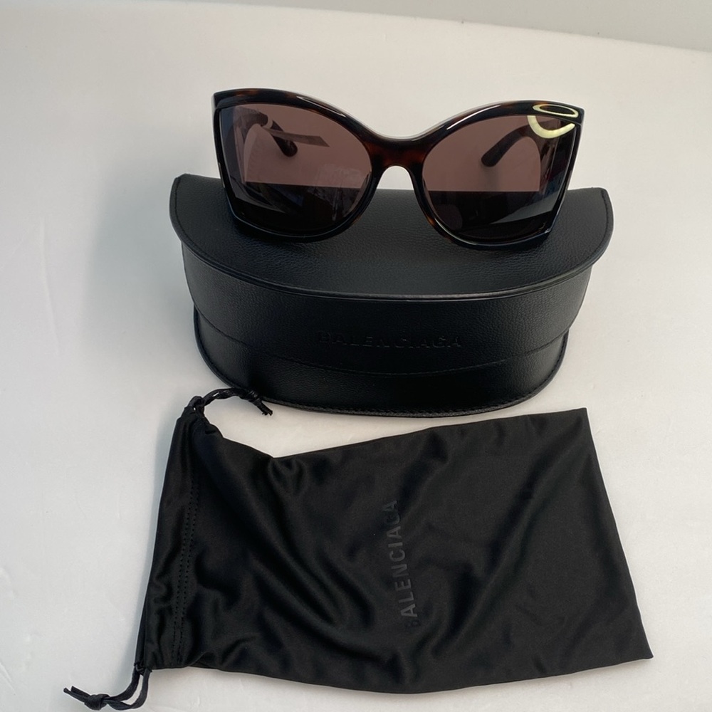 New Authentic BALENCIAGA BB0154s 002 72MM Butterfly Sunglasses - Picture 9 of 12